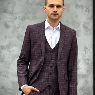 Молодёжный костюм